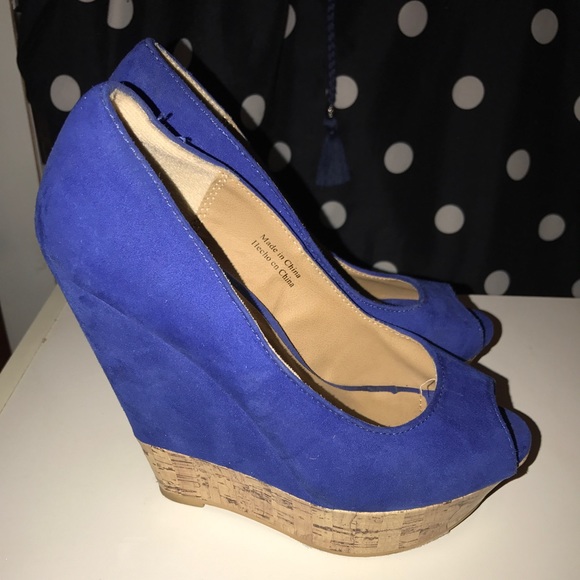 Blue wedges - Picture 2 of 2